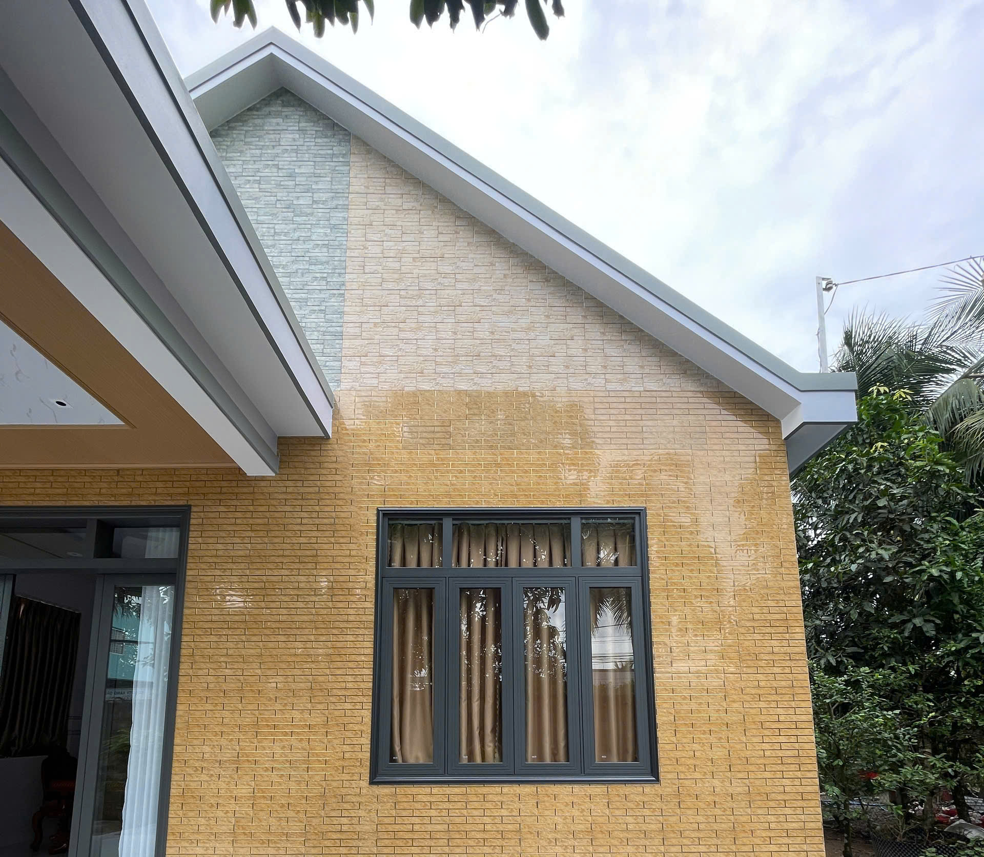 cửa sổ nhôm Xingfa 4 cánh mở quay