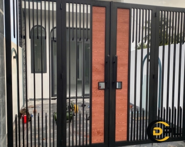 Mẫu Cửa Cổng Hàng Rào Sắt Hộp Hiện Đại Phối Giả Gỗ Đẹp