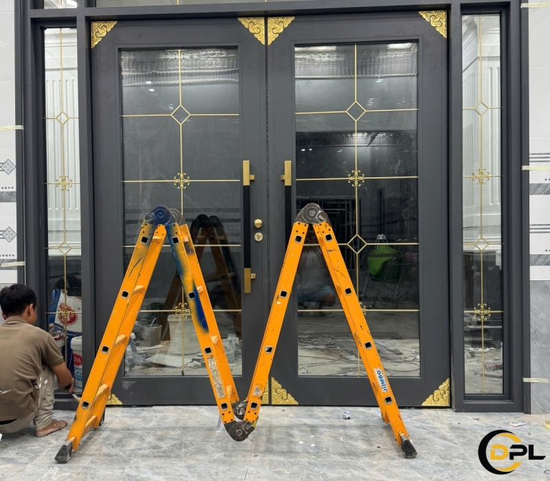 Cửa thủy lực, nhôm Xingfa, kính nan đồng 