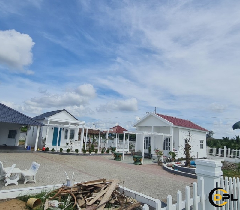 THI CÔNG CỬA CỔNG BẾN TRE