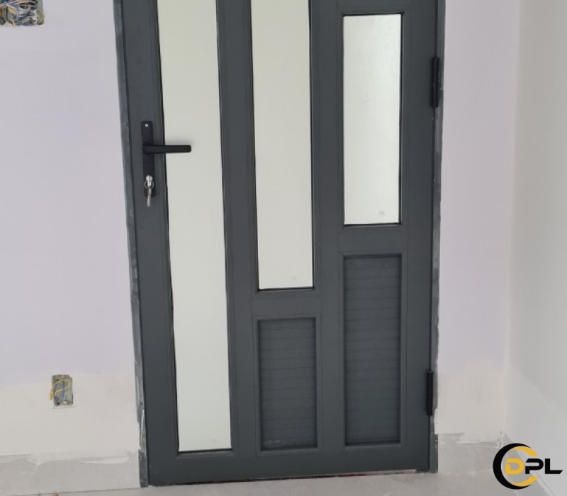 CỬA ĐI 1 CÁNH- CỬA NHÔM XINGFA GIÁ RẺ BẾN TRE